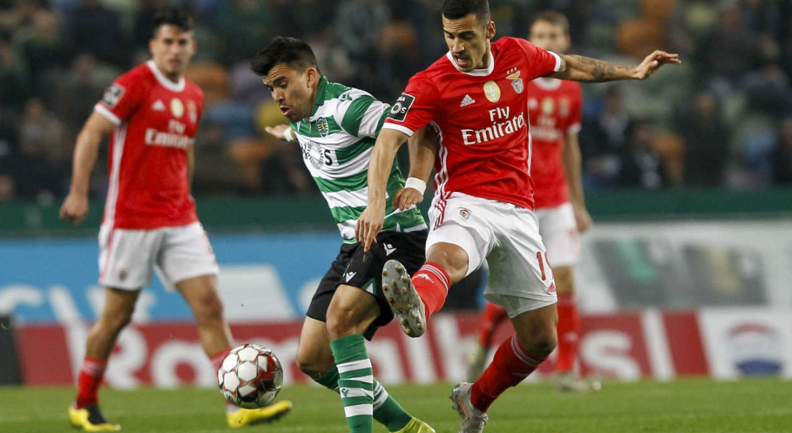 包含毕尔巴鄂竞技迎葡超关键赛，国际比赛日战术微调，气氛紧张，纪律约束更严格的词条